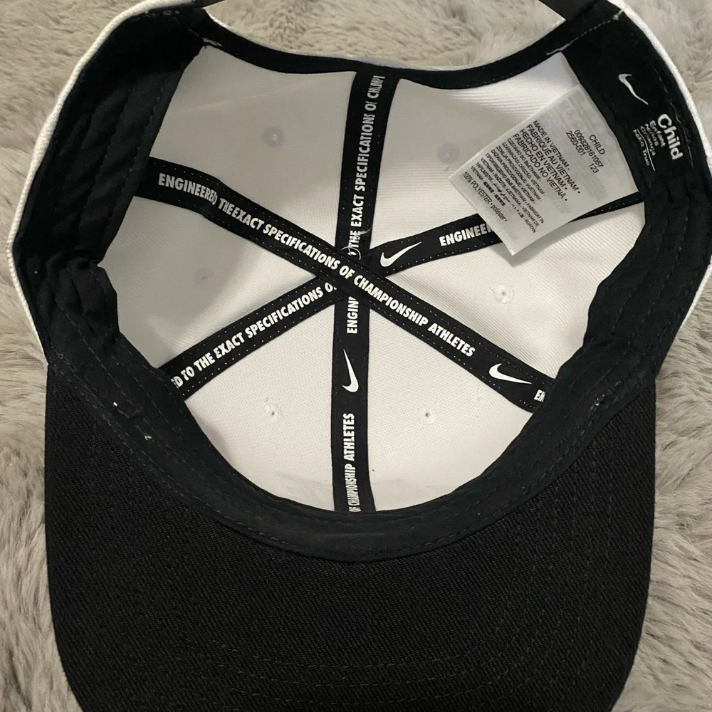 nike hat - Picture 4 of 7